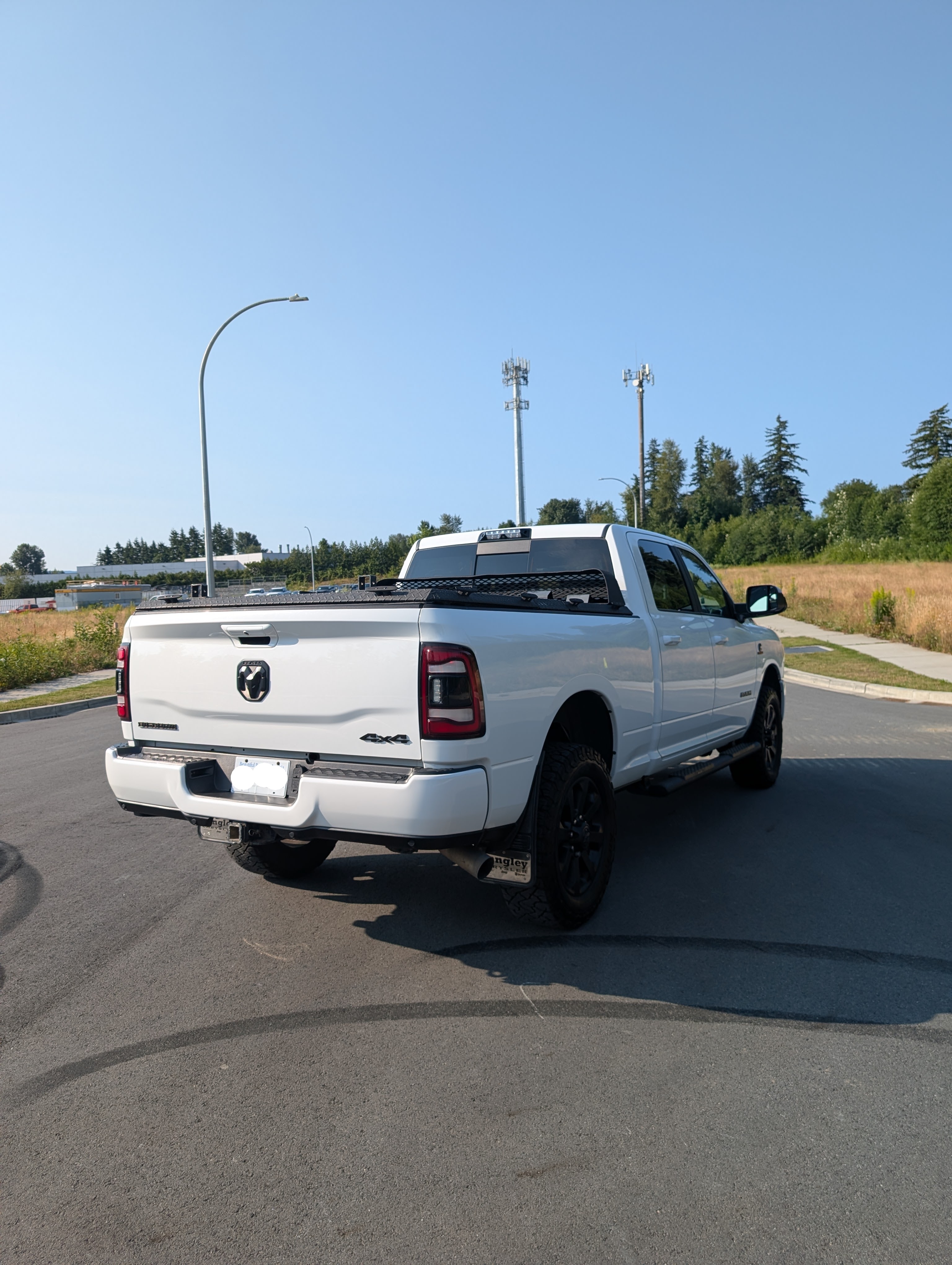 Rear three-quarter with tonneau cover and rack